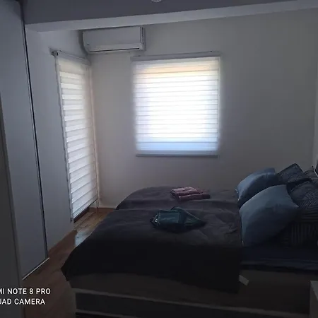 Malevilla Apartment